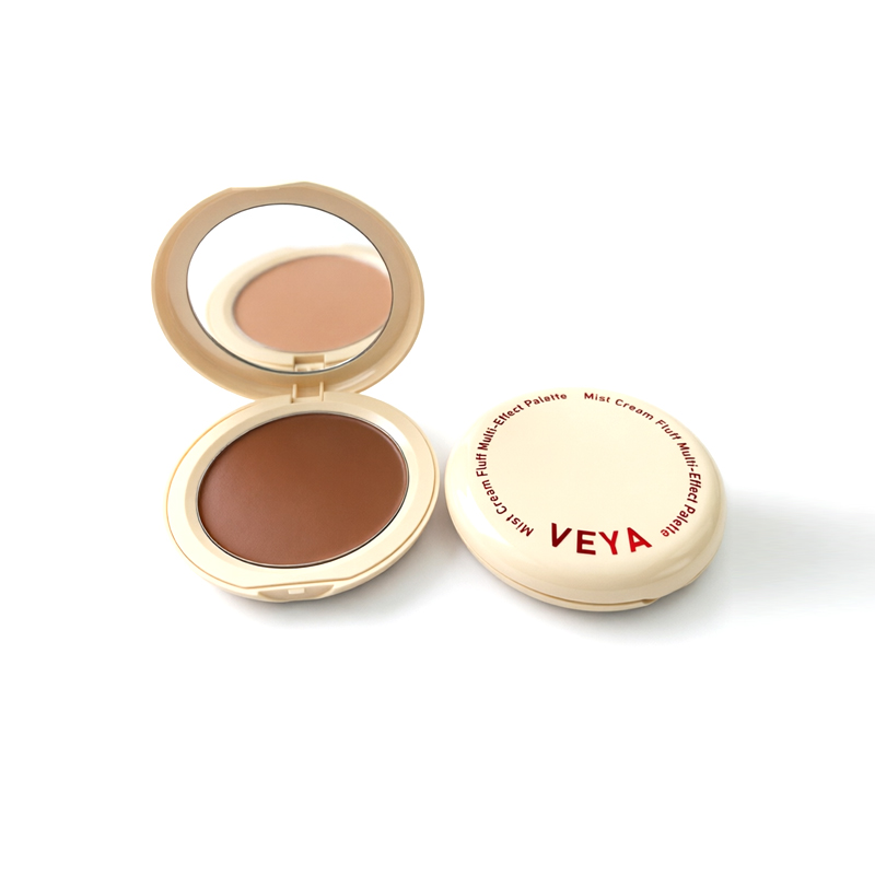 Sonnenverwöhnter schmelzender Bronzer