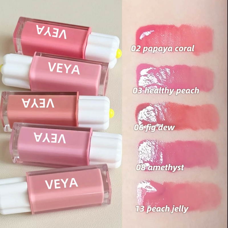 Blütenblatt-Dewy-Lipgloss